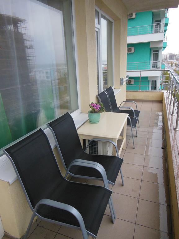 Gabrielle Apartment Mamaia Esterno foto