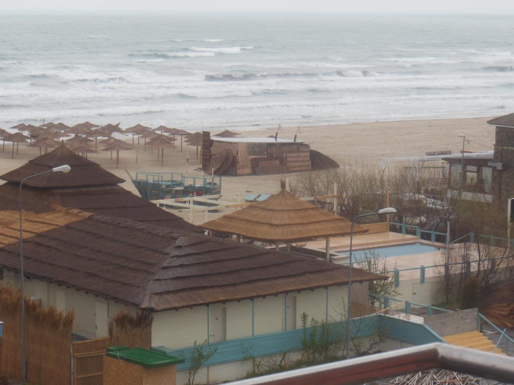 Gabrielle Apartment Mamaia Esterno foto