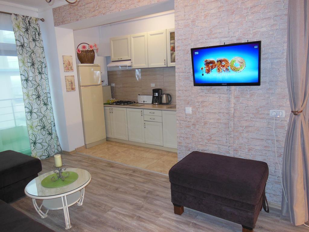 Gabrielle Apartment Mamaia Esterno foto