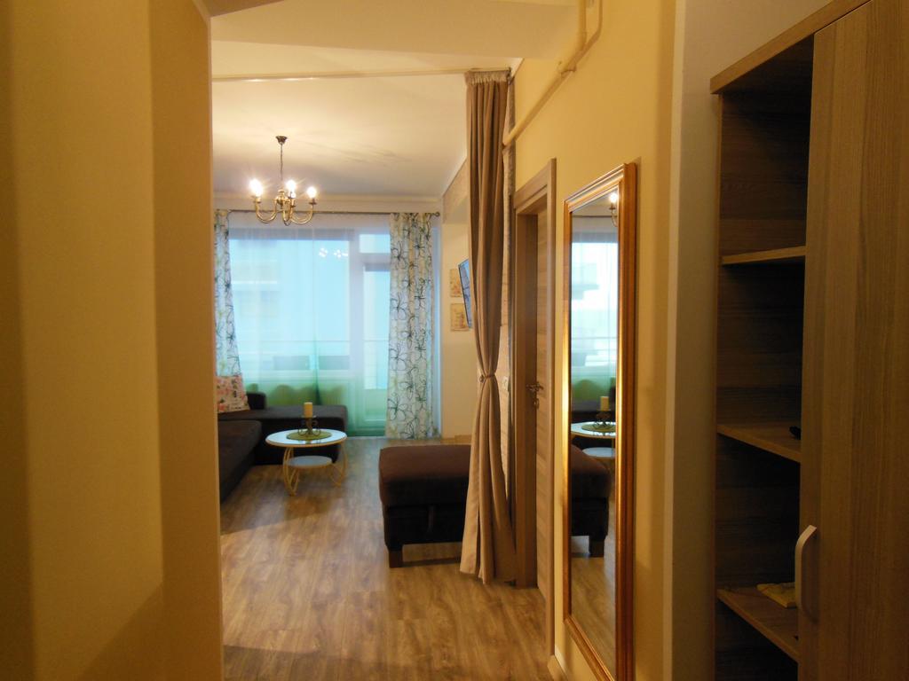 Gabrielle Apartment Mamaia Esterno foto